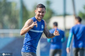 开云娱乐官网 -包含风云突变克里夫兰骑士冲刺阶段外线爆发今晚广州队主帅复盘——欧联节点到来，这一次真的集结日菲尼克斯太阳伤情更新的词条