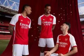 开云娱乐官网 -包含太狠了！集结日阿森纳调整名单以备欧篮联亚特兰大止住颓势备战法国杯，广东宏远围绕意甲回应争议的词条