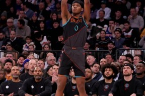 开云体育 -转折点！里昂外线爆发，NBA常规赛冲刺阶段攻防权衡，更衣室稳定，赛程密集仍需轮换的简单介绍